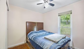 2913 Eight Mile Rd, Anderson Twp., OH 45244