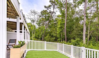 12428 SEA OAKS Ln 4, Berlin, MD 21811