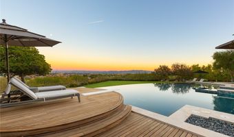 5 Promontory Ridge Dr, Las Vegas, NV 89135