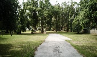 1445 CARTER St, Auburndale, FL 33823