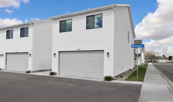 2391 Homewood Dr, Ammon, ID 83406