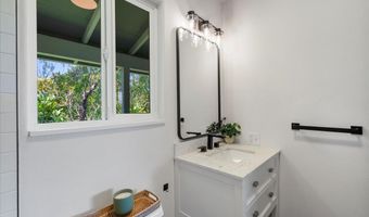 640 Lihau Pl Unit B, Haiku, HI 96708