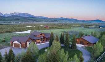 29 WHITE POINT Rd, Cora, WY 82925