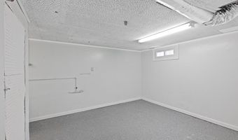 64 W 57TH St, Bayonne, NJ 07002