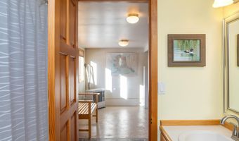 19948 W Glenn Hwy, Chickaloon, AK 99674