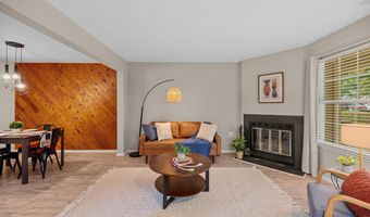 8624 VENOY Ct, Alexandria, VA 22309
