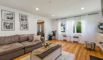 37 Cawley St, Bristol, CT 06010
