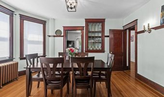 32 Thurston Ave A, Newport, RI 02840