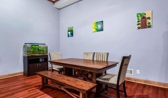 4406 ROUNDHILL Rd, Alexandria, VA 22310