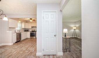 4829 New Rd, Austintown, OH 44515