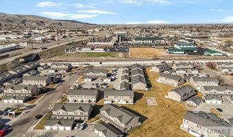 448 Raven Way Unit D, Chubbuck, ID 83202