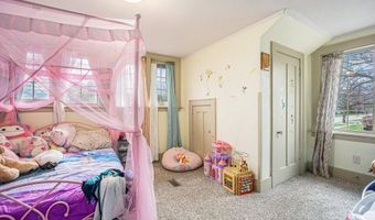 633 Marshall St, Allegan, MI 49010