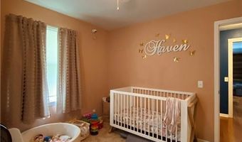 916 Edith Ave, Adrian, MO 64720