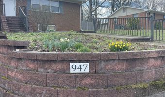 947 N Linden Dr, Alcoa, TN 37701