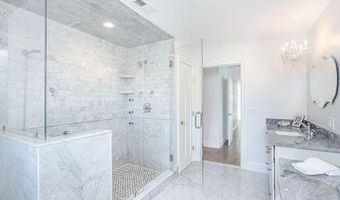 1040 Buttonwoods Ave, Warwick, RI 02886