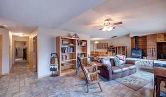 30049 Sunnyside Ct, Arkansas City, KS 67005