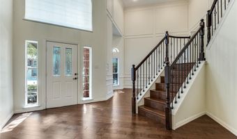 3840 Azure Ln, Addison, TX 75001
