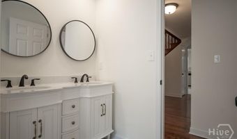 215 Lenox Rd, Athens, GA 30606