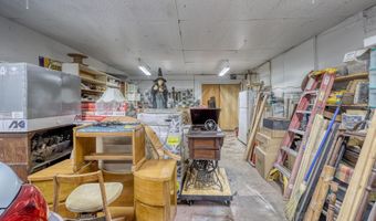 1041 Military Ave, Baxter Springs, KS 66713