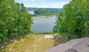 1663 Fairview Dr, Allegan, MI 49010