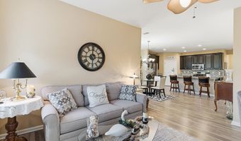 16 RACCOON Ln, Barnegat, NJ 08005