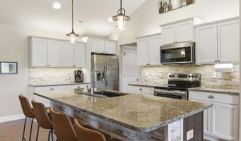 4870 W Red Tail Dr, Ashland, MO 65010