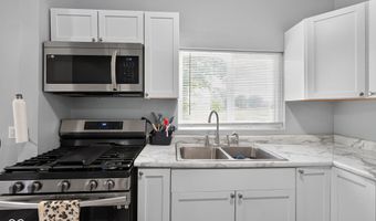 2029 Hendricks St, Anderson, IN 46016