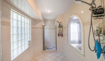 2002 MEDINAH RIDGE Rd, Accokeek, MD 20607