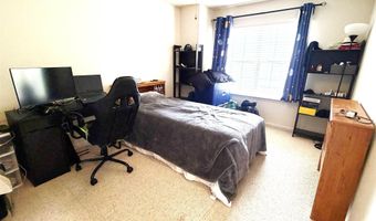 10 Oyster Bay Rd H, Absecon, NJ 08201