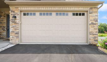 41699 BROOKEBOUROUGH Ct, Aldie, VA 20105