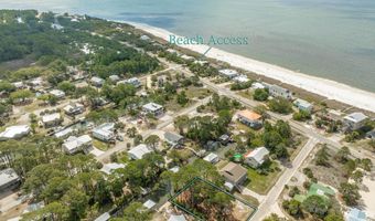 15 Carousel Ter, Alligator Point, FL 32346
