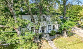 8 Crosby St, Augusta, ME 04330