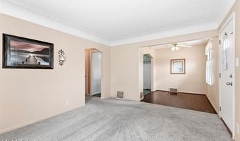 7686 Winona Ave, Allen Park, MI 48101
