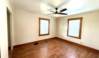 665 W Clark St, Berne, IN 46711