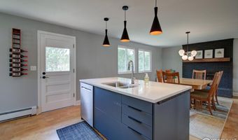 4236 Redwood Ct, Boulder, CO 80301