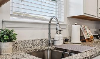 511 Ryan Ct, Ball Ground, GA 30107