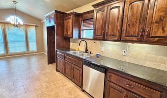 706 Cedar Ridge Dr, McAlester, OK 74501