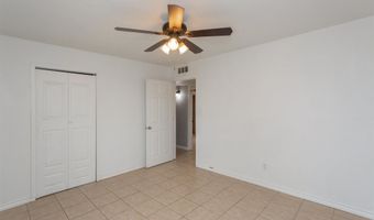 1104 W Yucca Ave, Artesia, NM 88210