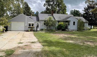 4658 N Croswell Rd, Alma, MI 48801