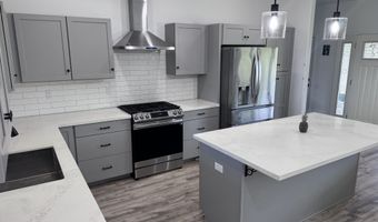 15-2064 30TH Ave, Keaau, HI 96749