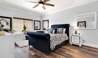 19420 Red Feather Rd, Apple Valley, CA 92307