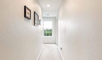 35 Thatcher Way, Barrington, NH 03825