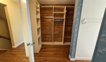 4513 SQUIREDALE Sq, Alexandria, VA 22309