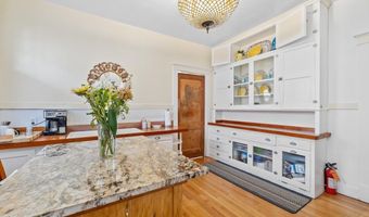 720 E 16TH St, Cheyenne, WY 82001