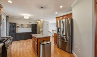 129 N Mountain Rd, Canton, CT 06019