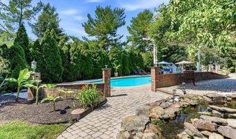 83 CARAVEL Dr, Bear, DE 19701