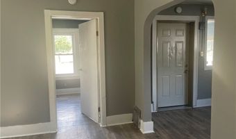 1365 East Ave, Akron, OH 44307