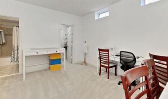 21264 FAIRHUNT Dr, Ashburn, VA 20148