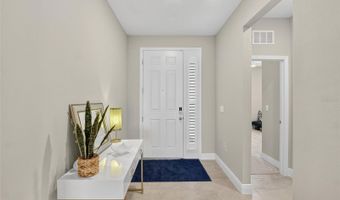 5657 HAWKS CAY St, Apollo Beach, FL 33572