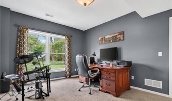 18224 153rd St, Basehor, KS 66007